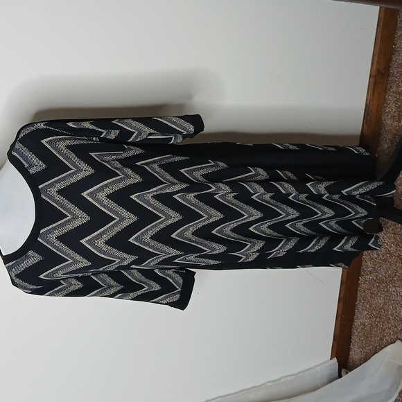 Emma & Michele black and white abstract quarter sleeve midi dress size large - Picture 1 of 16